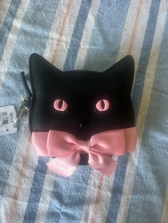 Bath & Body Works Accessories - Bath & Body Works Black Cat Wristlet with Pink Bow